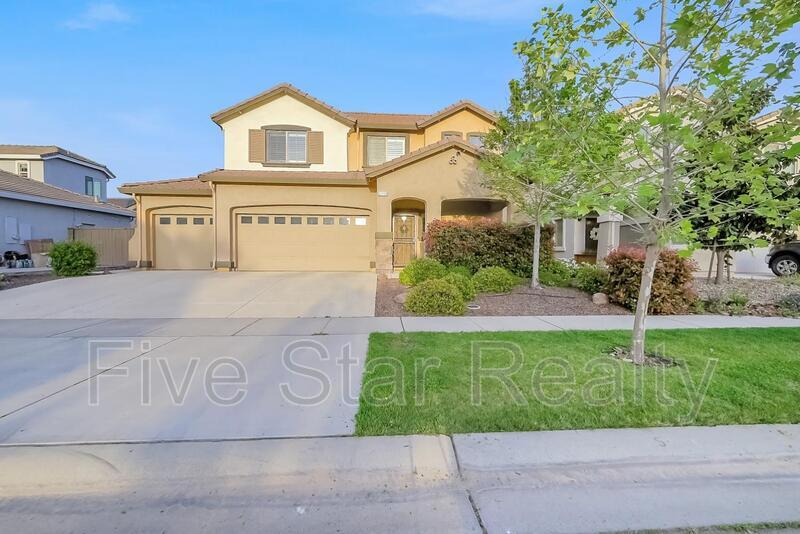 MARYSVILLE House: 5609 Peachtree Dr