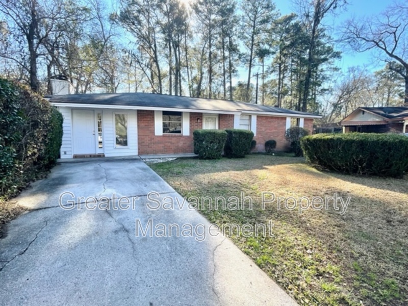 Savannah House: 320 Chatham Villa Drive