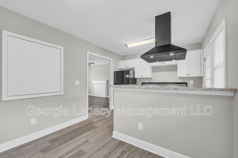 Toccoa House: 21 Andrews Court