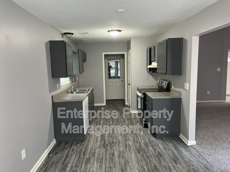 Photo 4 of 4429 S Cedar Bark Cv