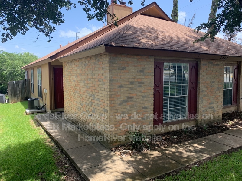 San Antonio Condo: 8402 Cranberry Hl