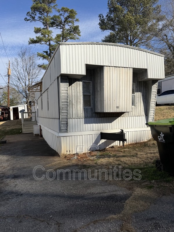 Spartanburg House: 125 Tinsley Heights Dr