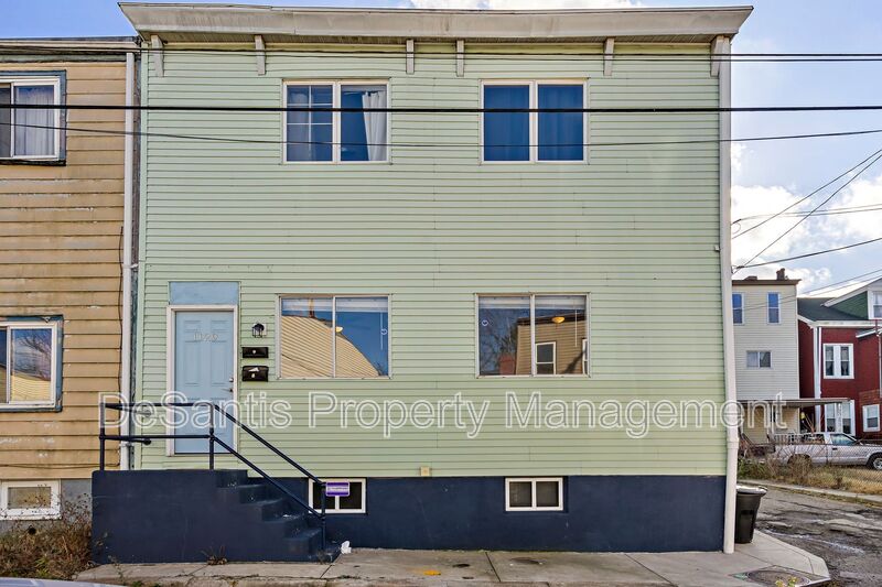 Pittsburgh Condo: 1129 Brabec Street