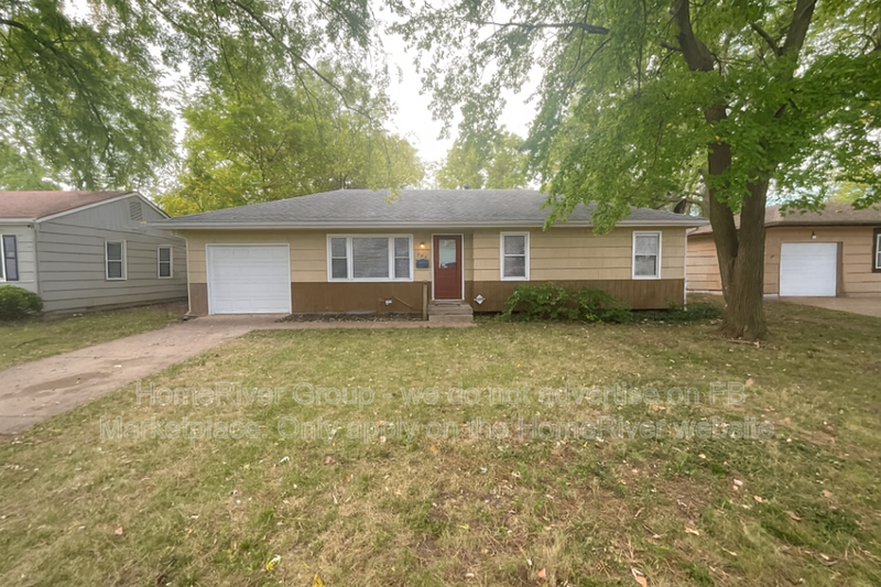 Grandview House: 703 Zumwalt Ave