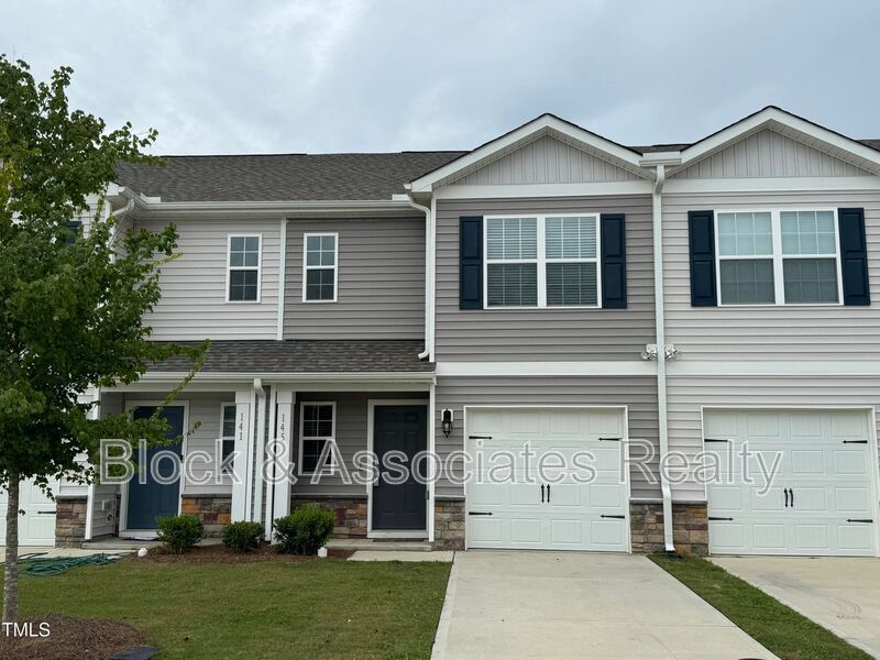 Fuquay Varina House: 145 Tributary Way