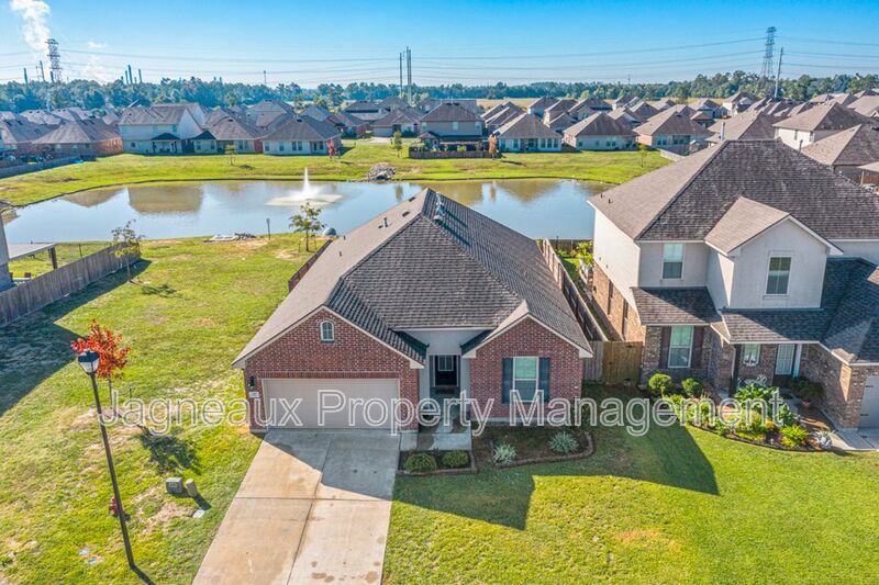 Sulphur House: 317 Langley Dr.