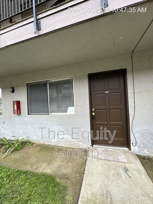 Hanford House: 1863 Emma Lee Lane