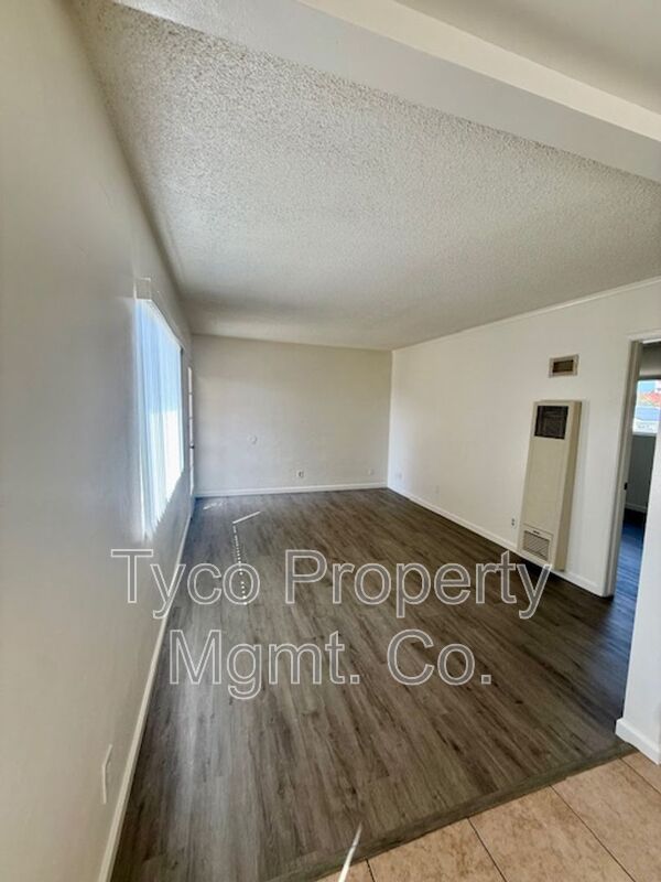 Chula Vista House: 152 Third Avenue