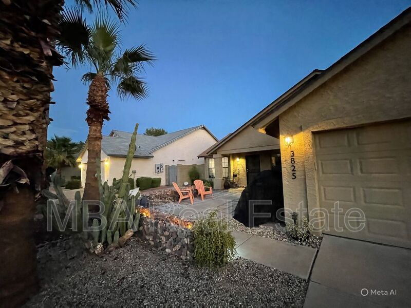 Phoenix House: 3825 E Monte Cristo Ave