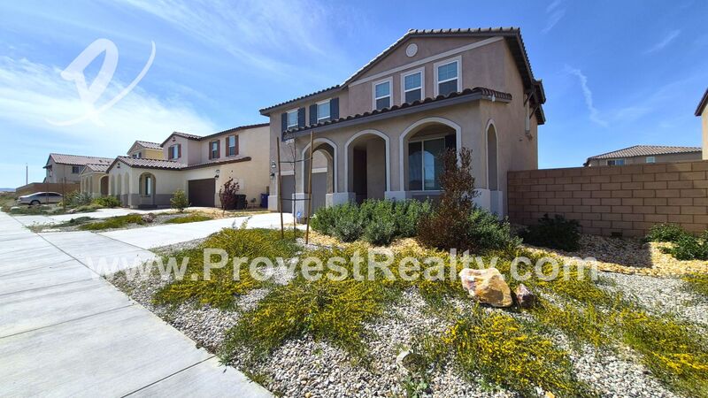 Victorville House: 12542 Ilona St