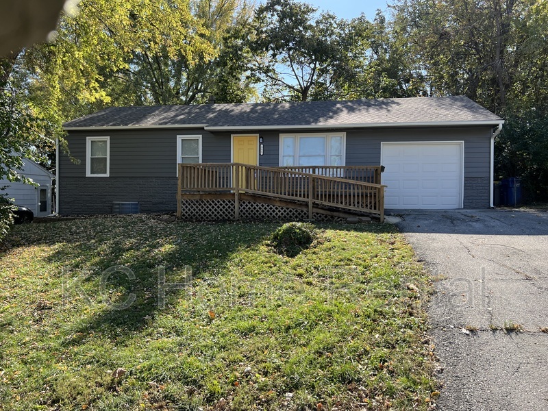 Request a Viewing for 551 Reed St Tenant Turner