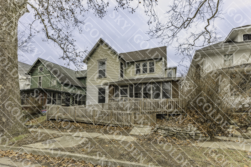 Muncie Condo: 412 West Howard Street - 2
