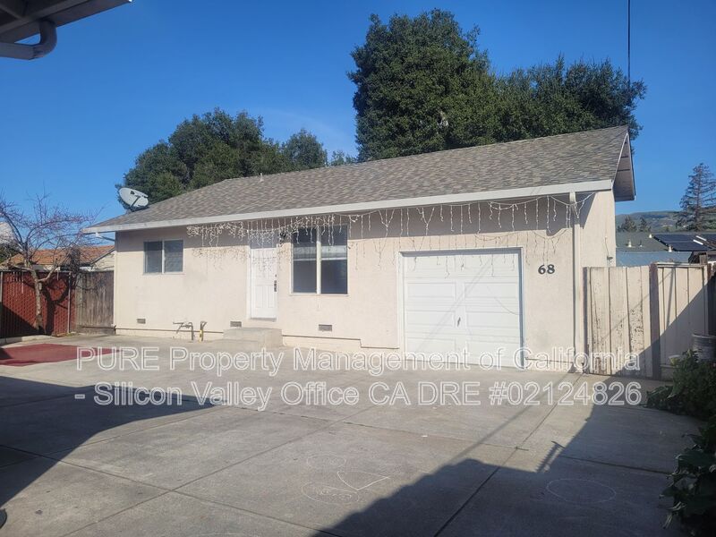 San Jose House: 68 N. White Road