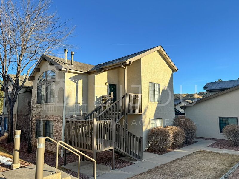 Colorado Springs Condo: 2195 Alicia Pt