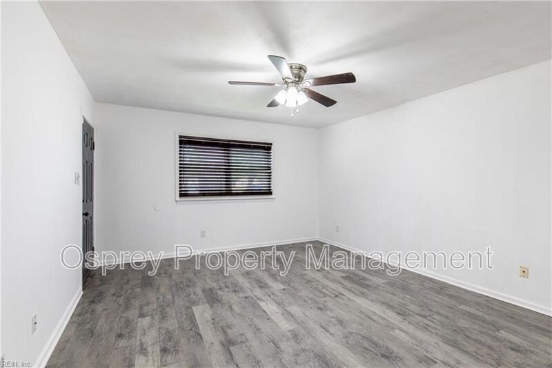 Welcome to this beautifully maintained 4-bedroom! "ASK ABOUT OUR ZERO DEPOSIT" - Photo 5