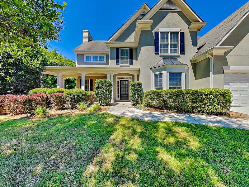 Johns Creek House: 10602 Glenleigh Dr