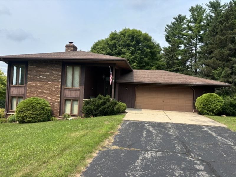 Allenton House: 9519 Mullen Drive