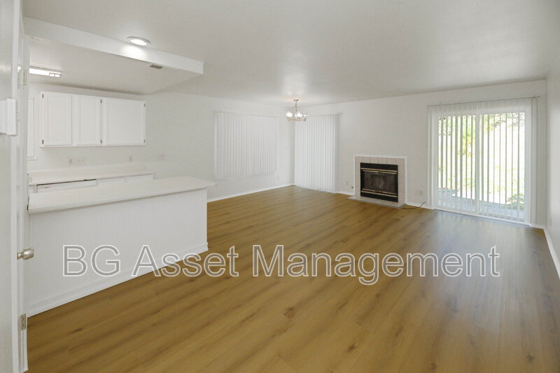 Rodeo House: 810 3rd St