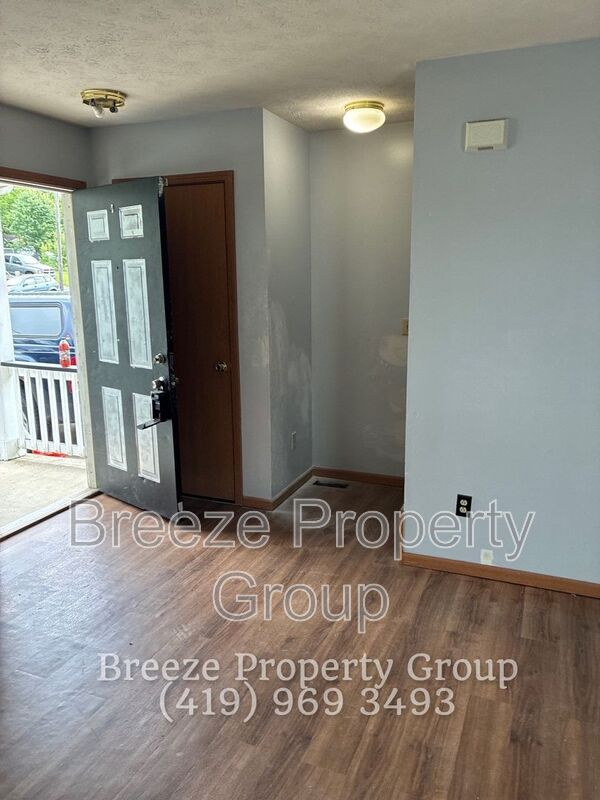 Youngstown House: 731 Parmalee Ave