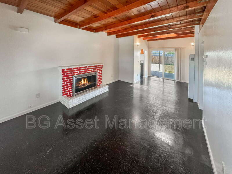 Richmond House: 1526 Visalia Avenue