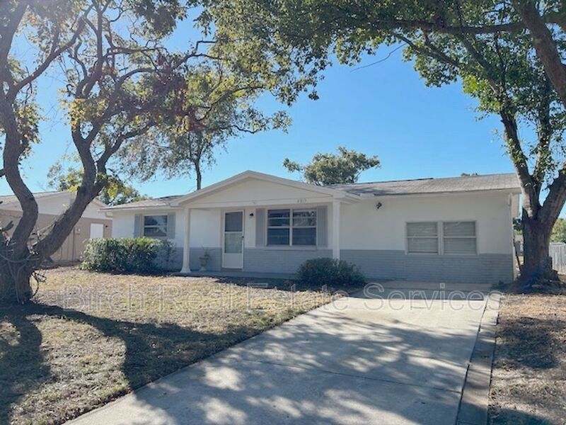 New Port Richey House: 4813 Elmwood Street