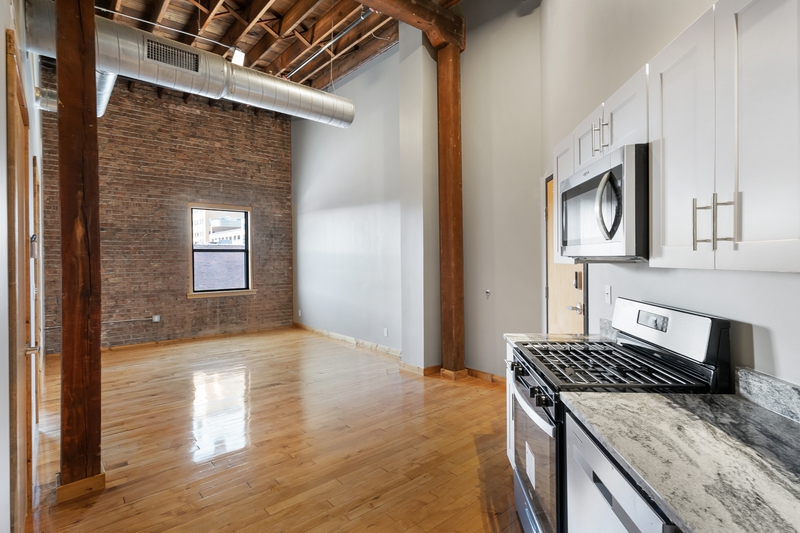 Davenport Condo: 225 East 2nd Street - 302