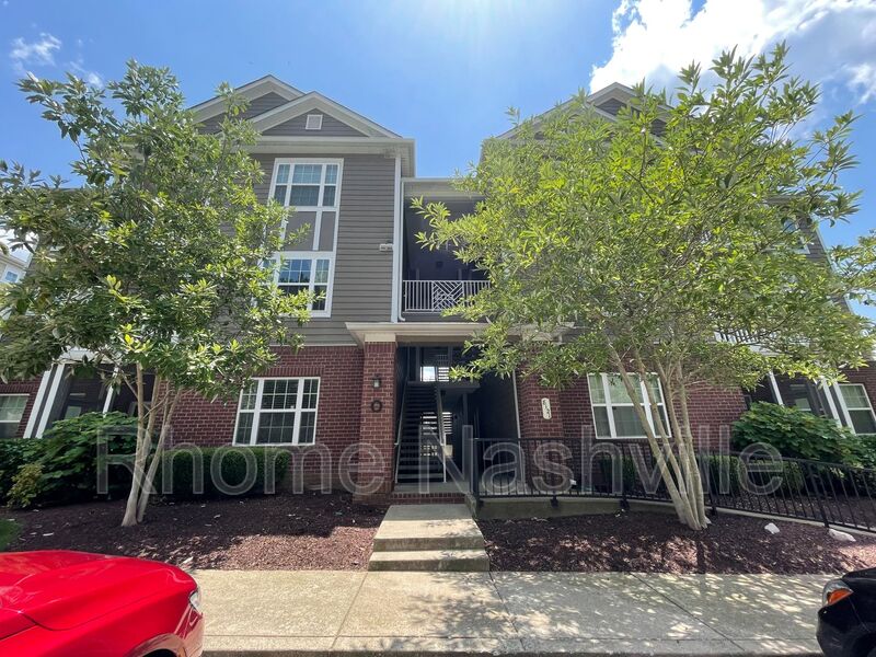 Antioch Condo: 8121 Lenox Creekside Dr