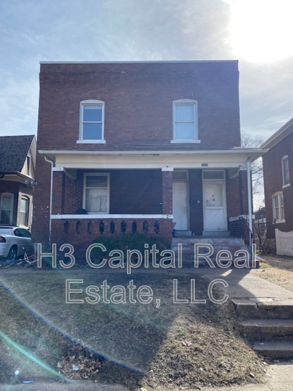 Granite City Condo: 2022 Cleveland Blvd