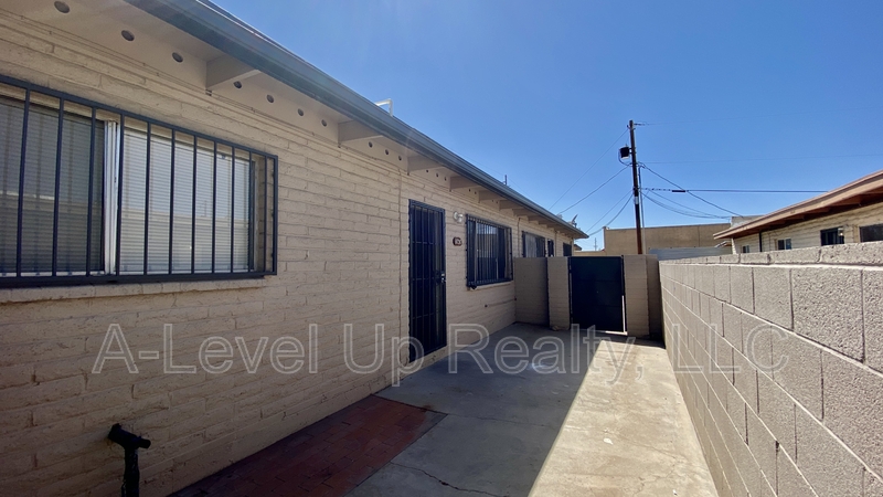 Tucson Condo: 1838 South Rosemont Avenue