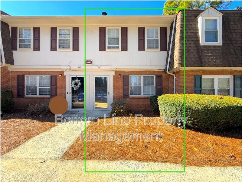 Charlotte Condo: 5810 Hunting Ridge Lane