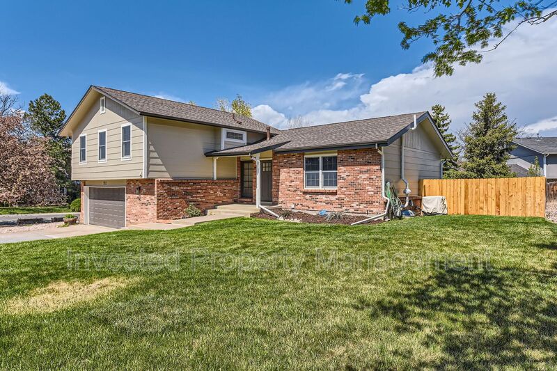 Centennial House: 3915 E Jamison Place