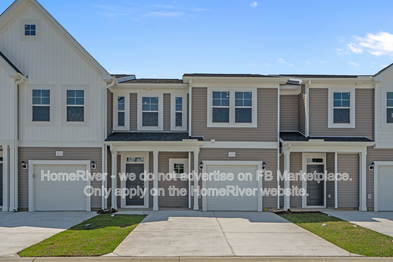 Little River House: 319 Sandridgebury Dr