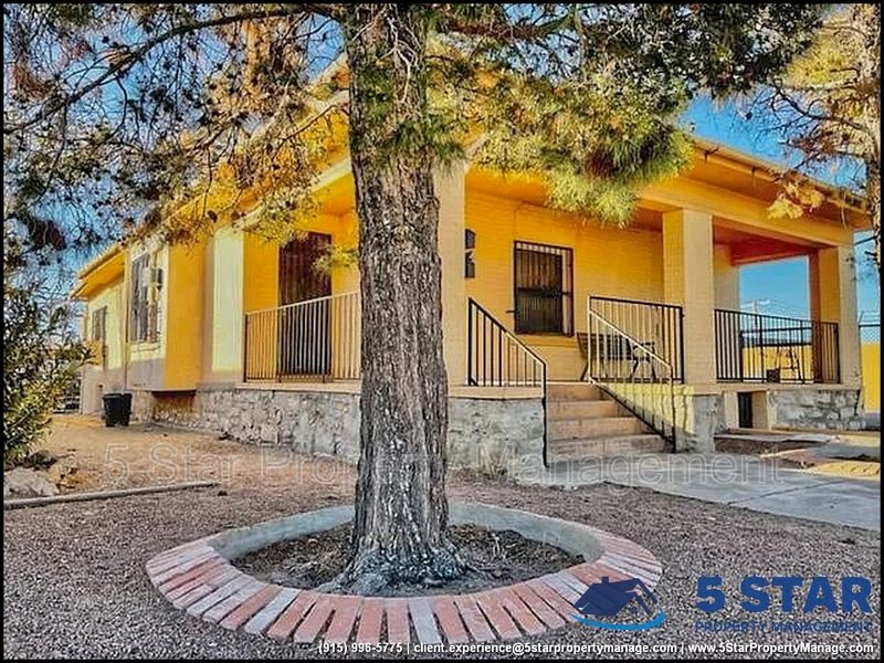 El Paso Condo: 2526 Yandell Drive - 1