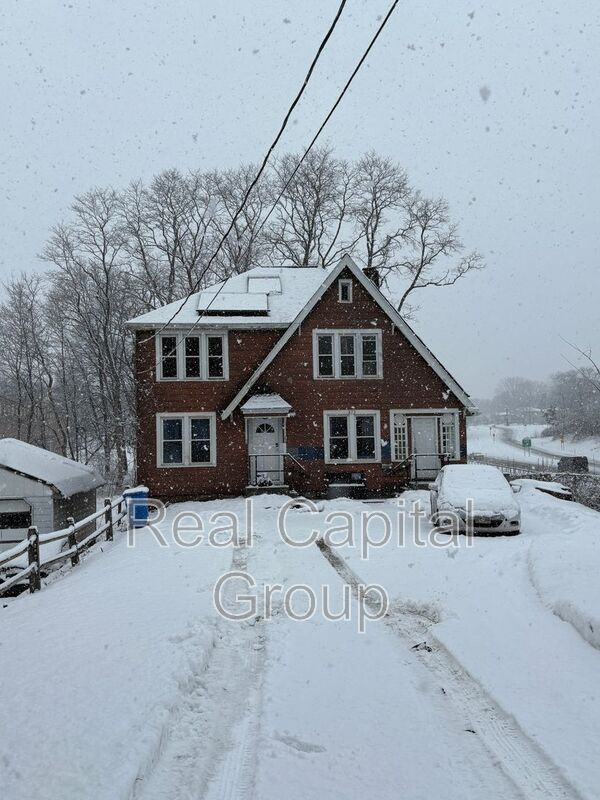 Albany Condo: 873 Western Ave