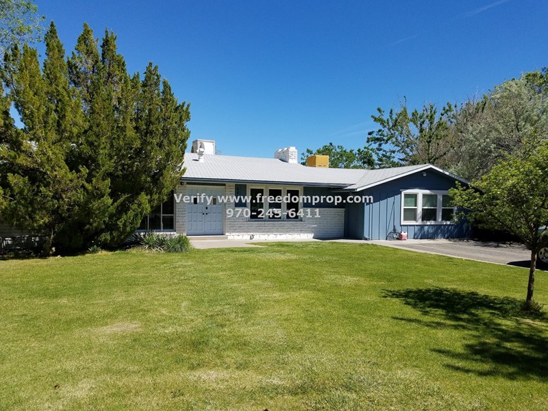 Request a Viewing for 662 Round Hill Dr Tenant Turner