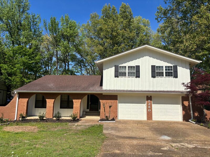 Cordova House: 8280 Chippingham Dr