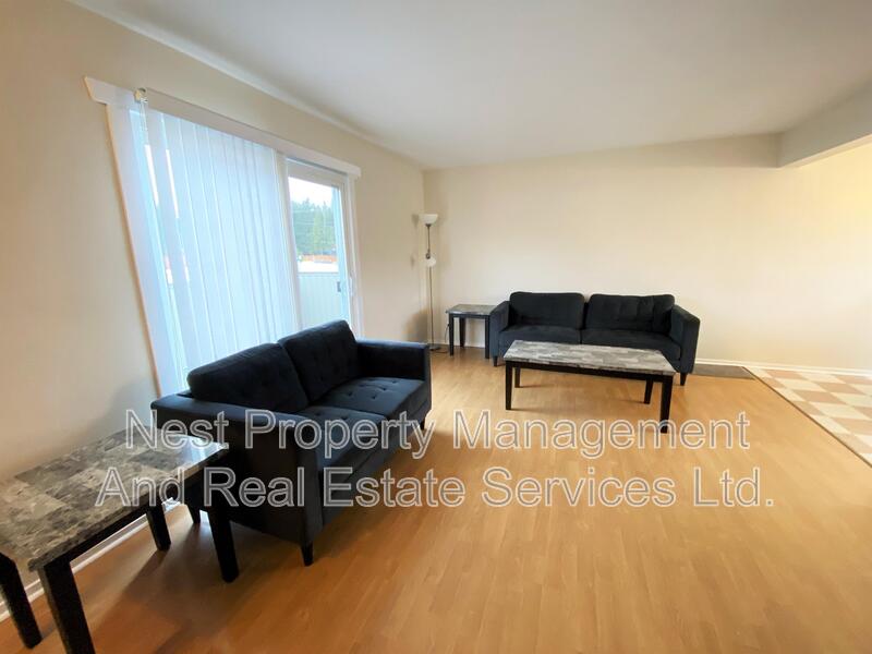 Kitimat House: 30 Little Wedeene Street