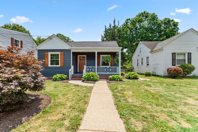 Richmond House: 1411 National St