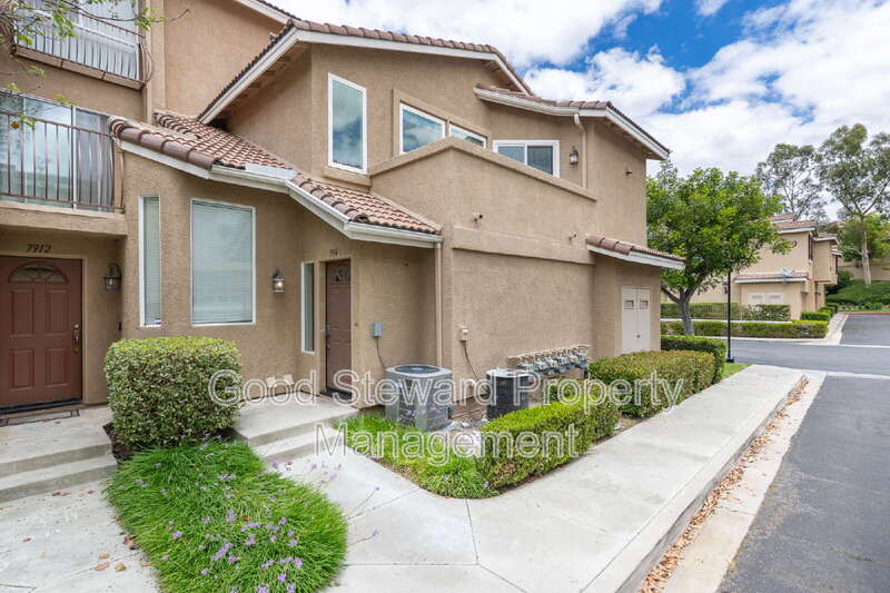 Anaheim Townhome: 7914 E Monte Carlo Ave