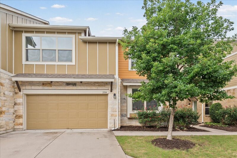 Austin Condo: 516 East Slaughter Lane