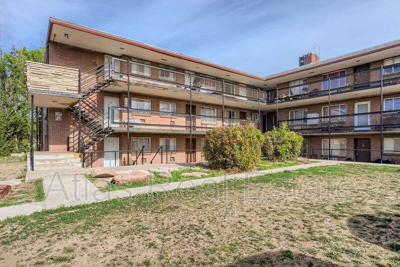 Request a Viewing for 2929 W Colorado Avenue, Unit 34 - Tenant Turner