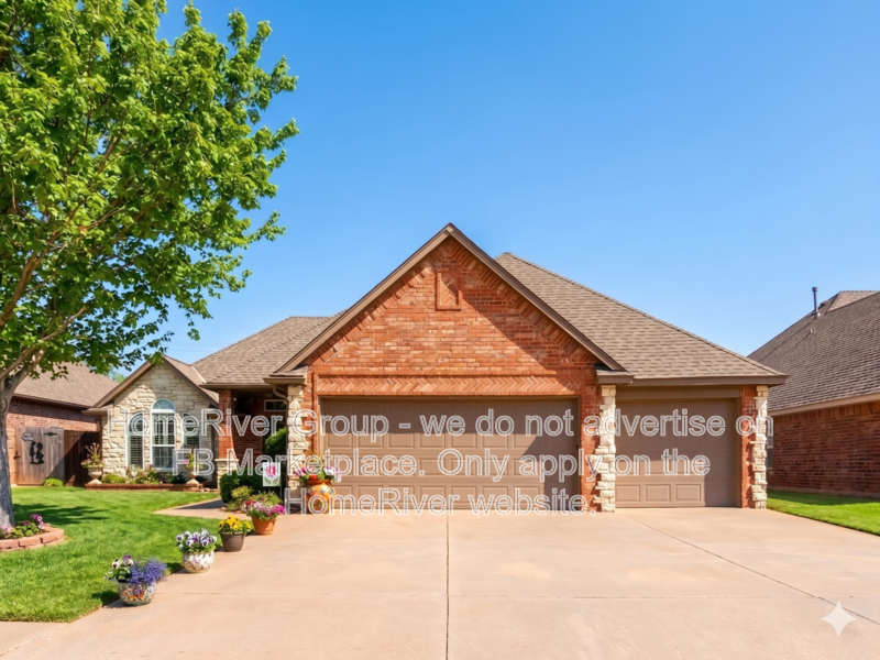 Yukon House: 13113 SW 2nd Ter
