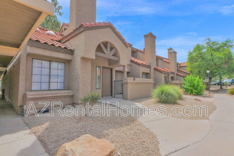 Tempe Condo: 819 N College Ave #I-121