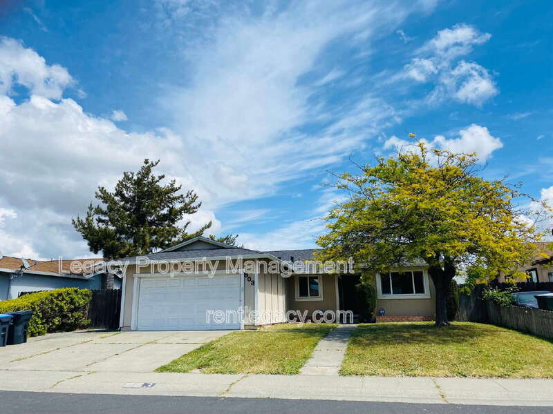 Suisun City House: 803 Blue Bill Way