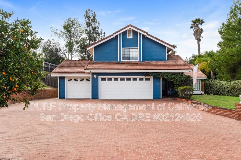 Escondido House: 1347 Heritage Ct