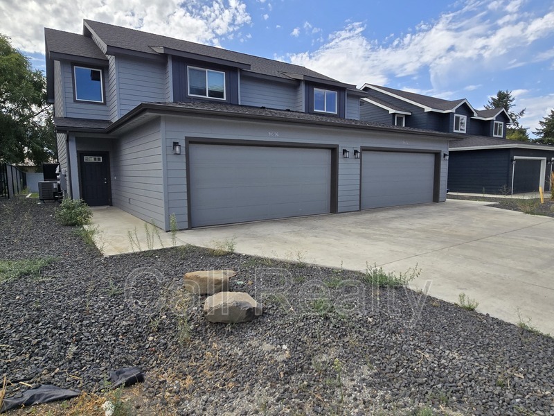 Spokane Valley Townhome: 9618 E Nixon Ln