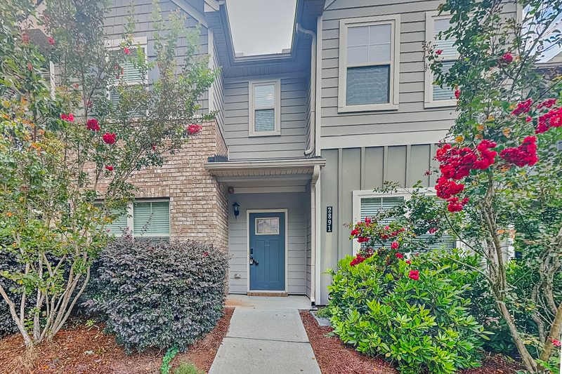 East Point House: 2891 Bayrose Cir