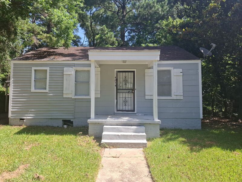 Jackson House: 4274 Lynda Street