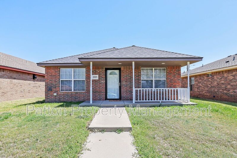 Amarillo House: 1923 South Fairfield Street