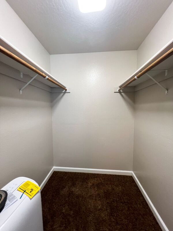 Photo 27 of rental home at 782 North Cloverleaf Loop